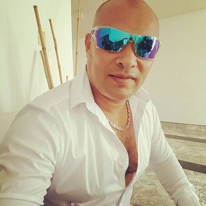 Meet your Posher, Omar humberto